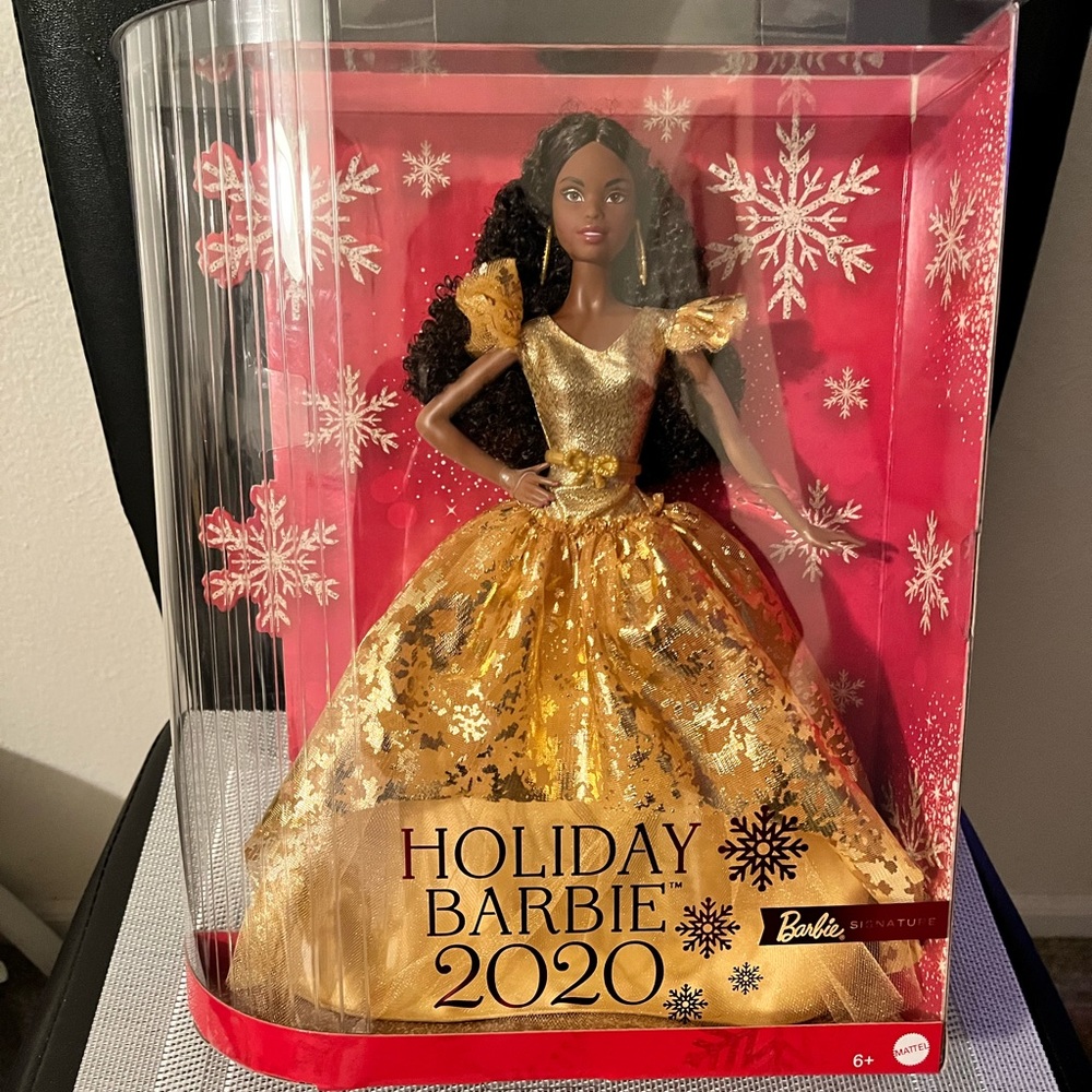BARBIE 2020 HOLIDAY AFRICAN AMERICAN NIB AUTHENTIC COLLECTOR DOLL.